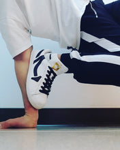 Load image into Gallery viewer, The 2Step WE'z (sizes 4)