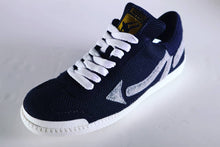 Load image into Gallery viewer, Numbawonz V2 Black w/ Grey Arrow LE