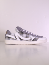 Load image into Gallery viewer, Flannel 2Stepz (Red/Grey)