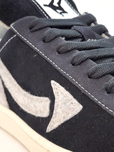 Load image into Gallery viewer, 2Step DL'z Street