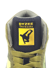 Load image into Gallery viewer, Camo Top Numbawonz V2