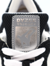 Load image into Gallery viewer, Nylon 3M Numbawonz V2 Pro (size 4)